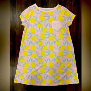 Lemon themed shirt-sleeve nightgown for girls